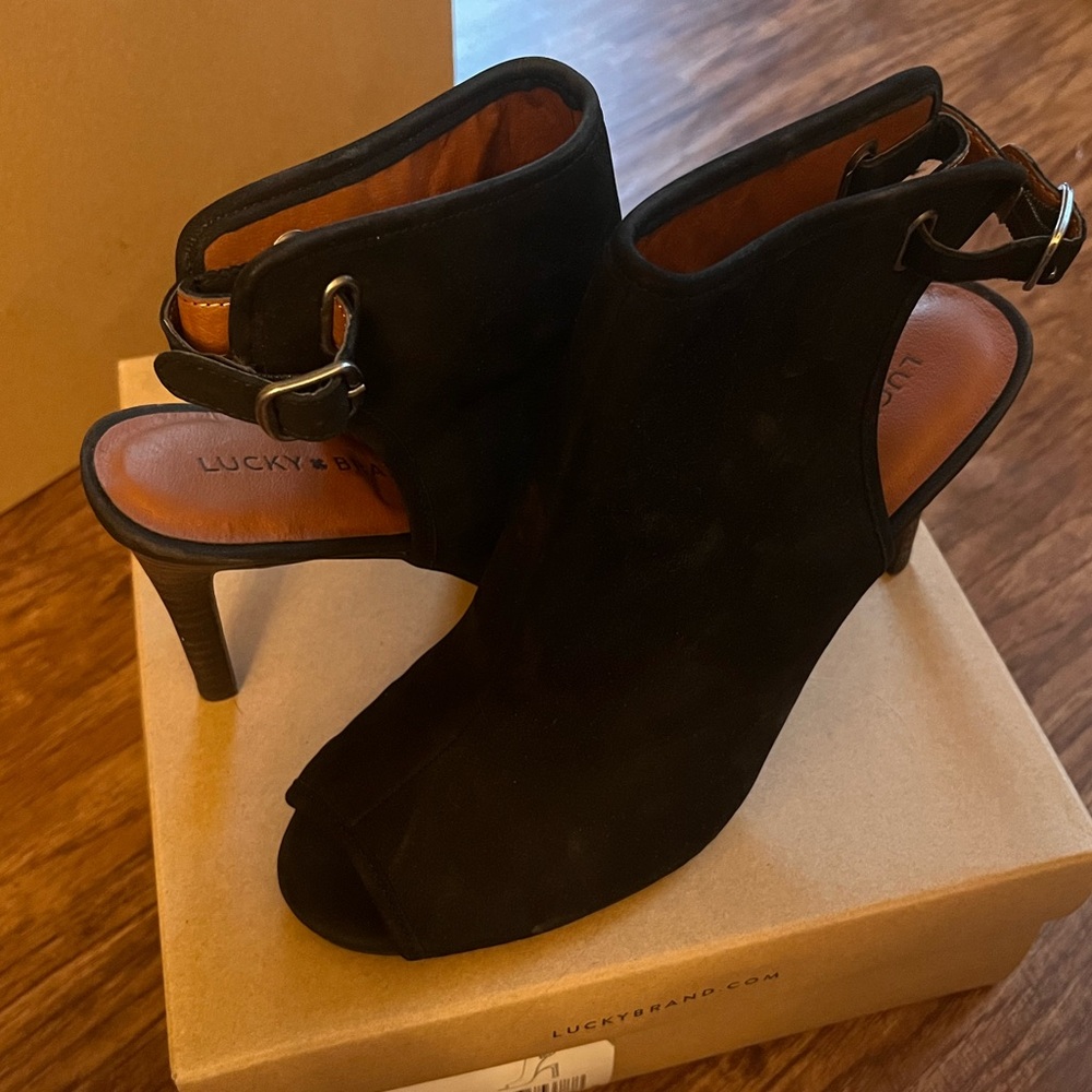 Open-toe Mule Heels